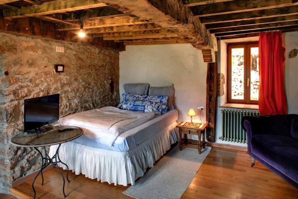 Villa El Nido De La Golondrina à Llanes Extérieur photo